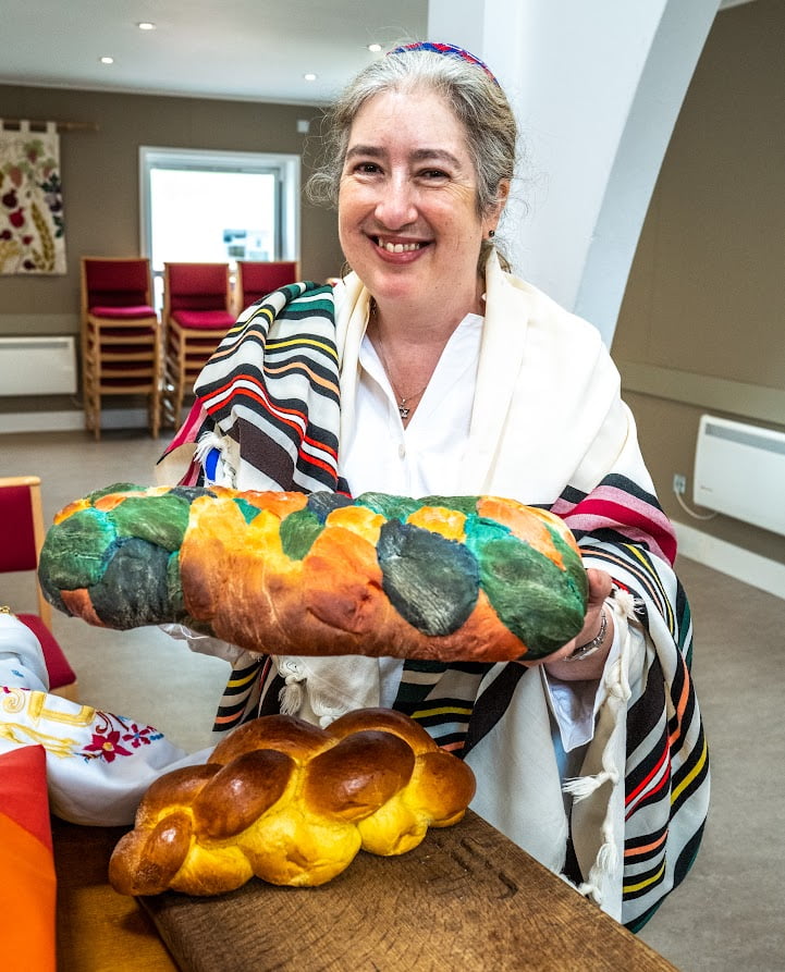 Naomi with rainbow challah (1)